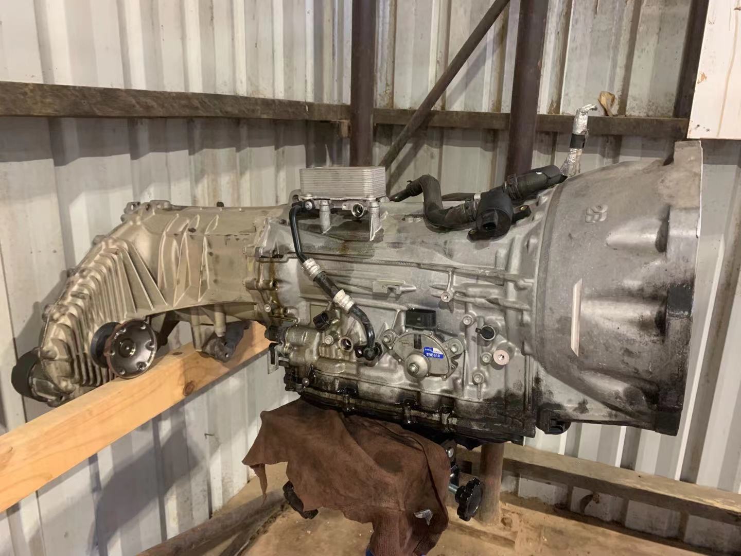 How to Replace Rear Main Seal / Crankshaft Rear Seal Oil Leak