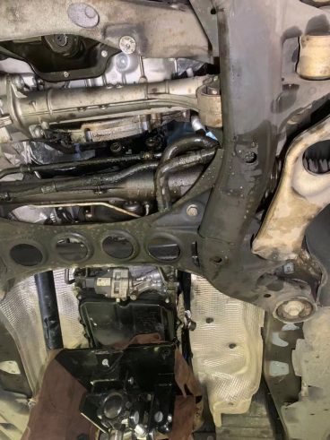 How to Replace Rear Main Seal / Crankshaft Rear Seal Oil Leak